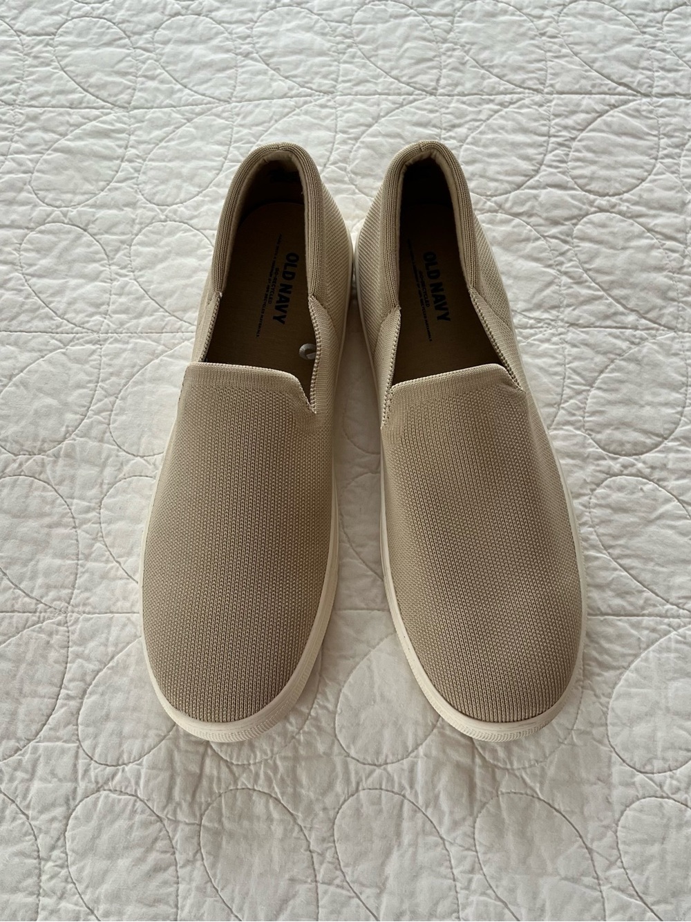 NWOT Old Navy Recycled Knit Slip-On in Tan “A Stone’s Throw” Nautical Preppy